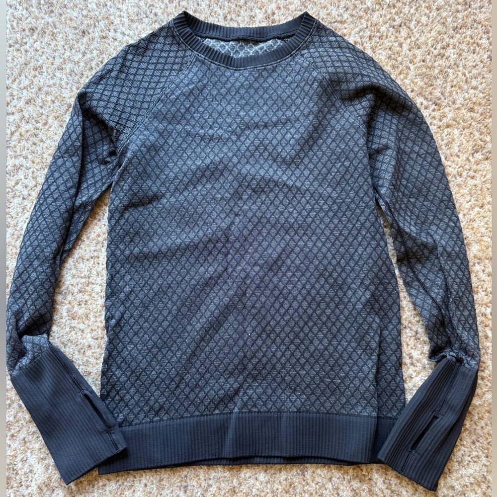 lululemon athletica Black Patterned Long Sleeve Top no size tag, 8? - Picture 1 of 6